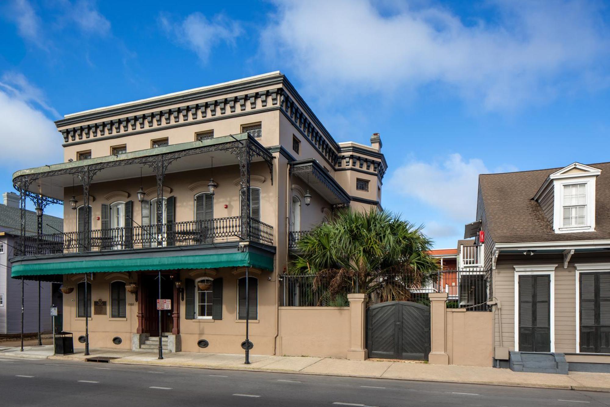 New Orleans Courtyard Hotel By The French Quarter Exterior foto